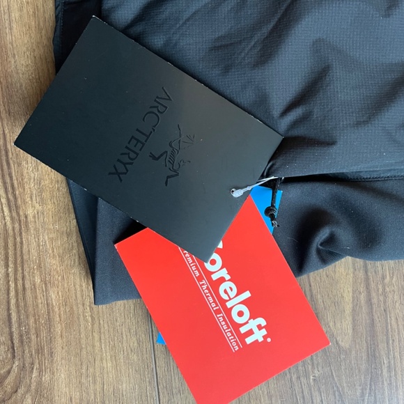 Ladies Arc’teryx Atom LT Vest - BNWT - Size Large - Black - Picture 2 of 10